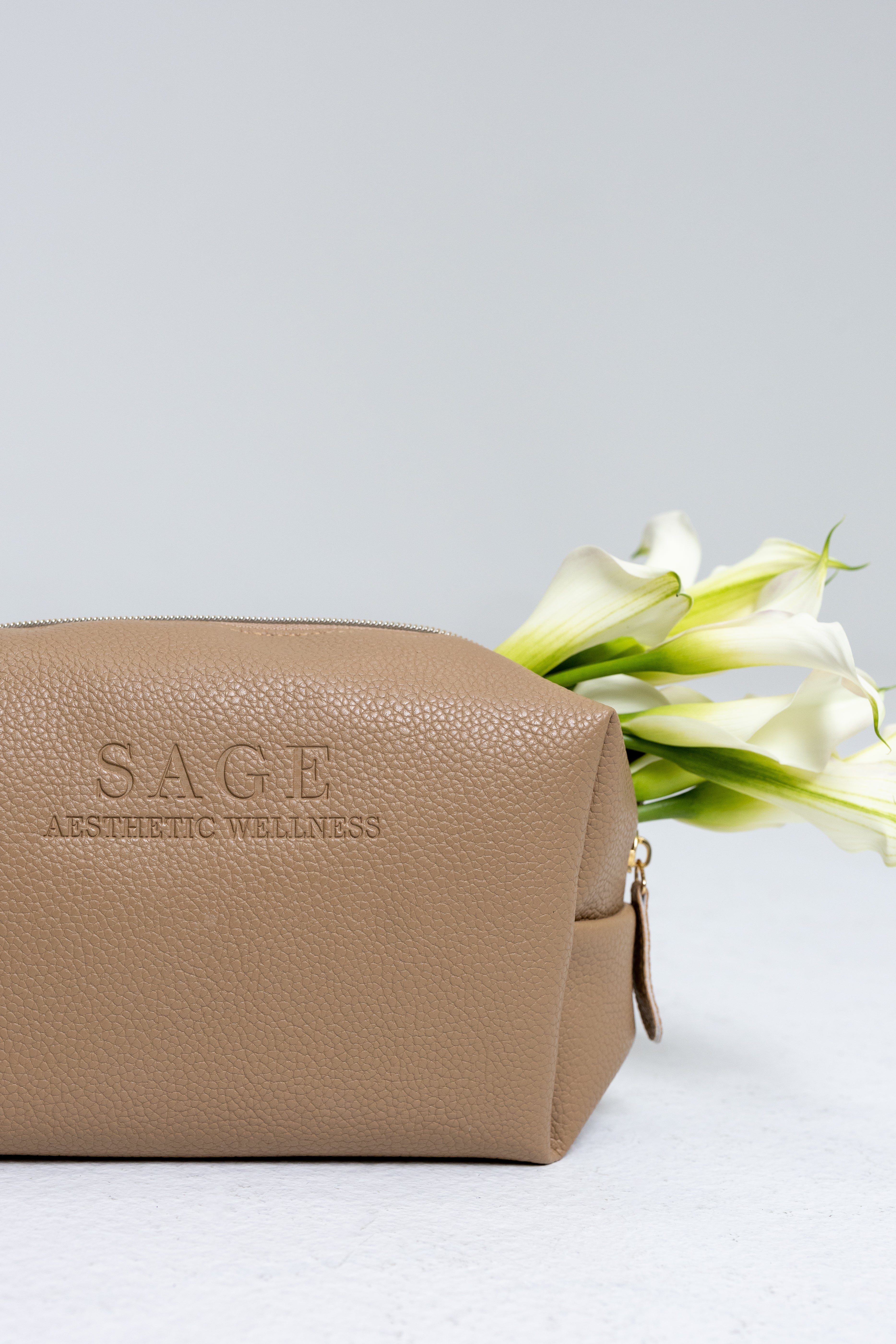 Skincare Product Travel Bag brown with flowers